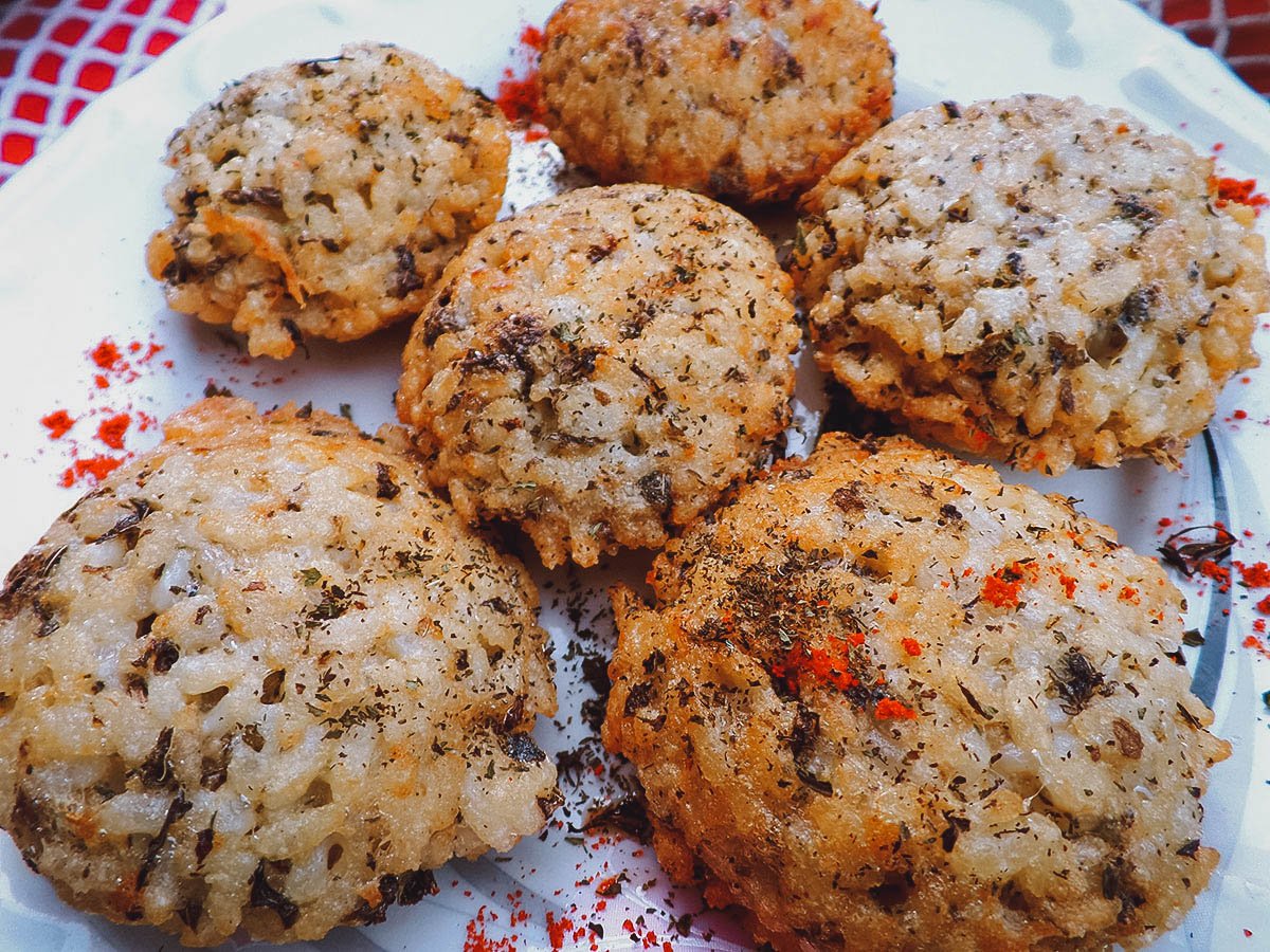 Qifqi, Albanian rice balls fried in olive oil