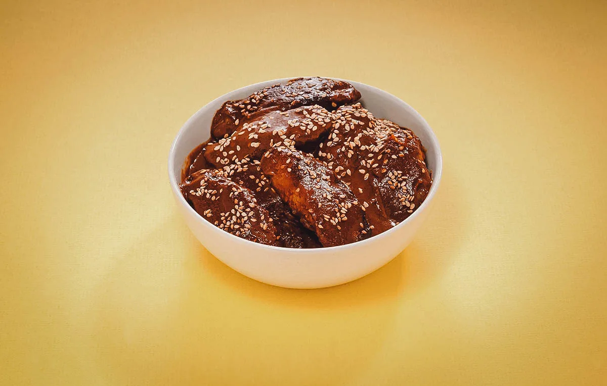 Mole de platanos, a Guatemalan dessert made with bananas and chocolate