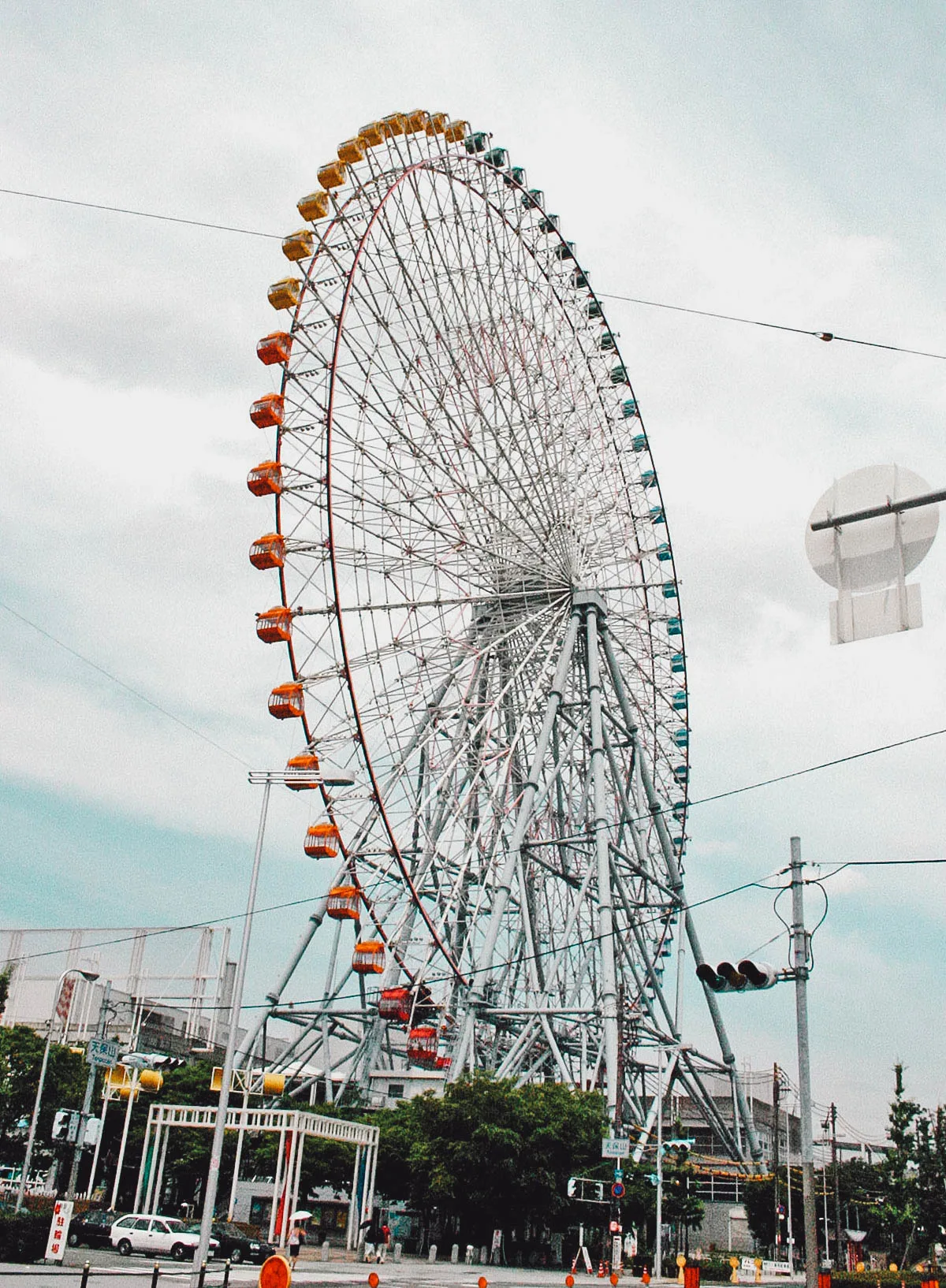 Tempozan Giant Ferris Wheel in Osaka