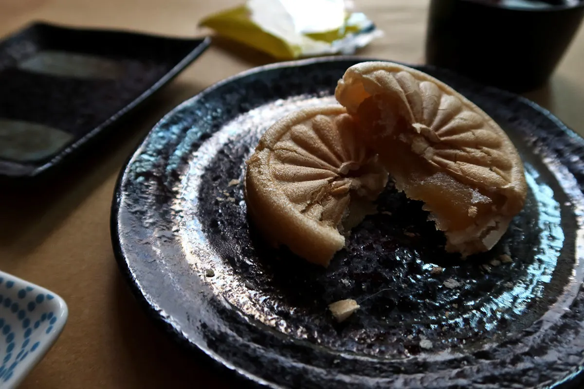 Yuzu monaka from Sakuraco with Japanese plates