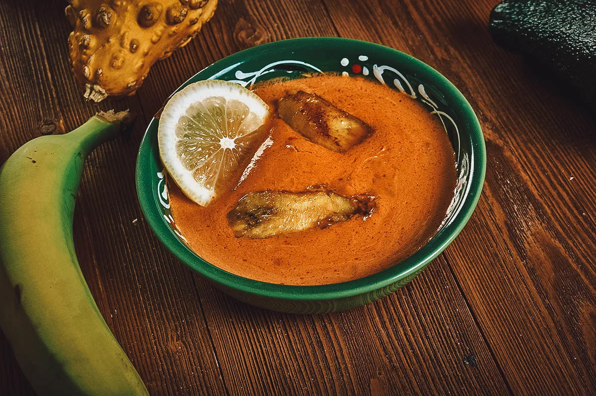 Tanzanian Food Supu ya ndizi