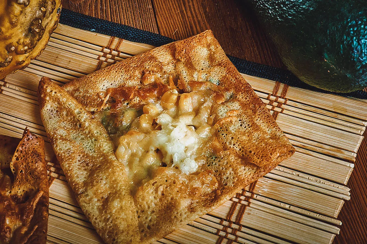 Tanzanian Food Zanzibar pizza