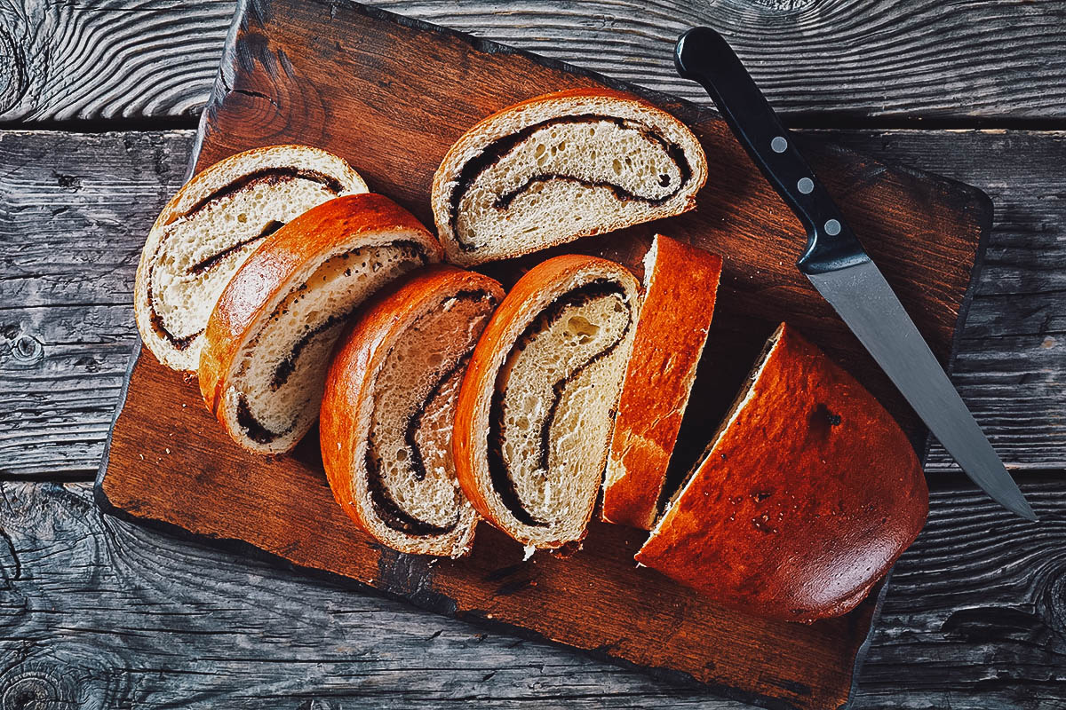 Makovnjaca, Croatian poppy seed rolls