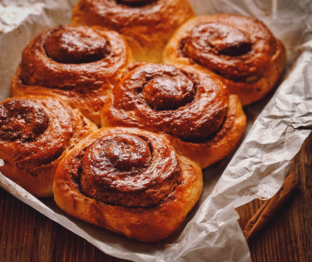 Kanelsnegle, a Danish cinnamon bun