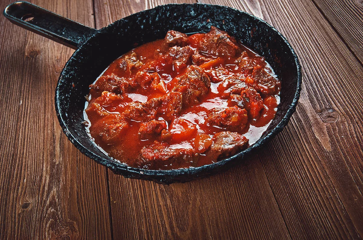 Ethiopian Food Skillet of gored