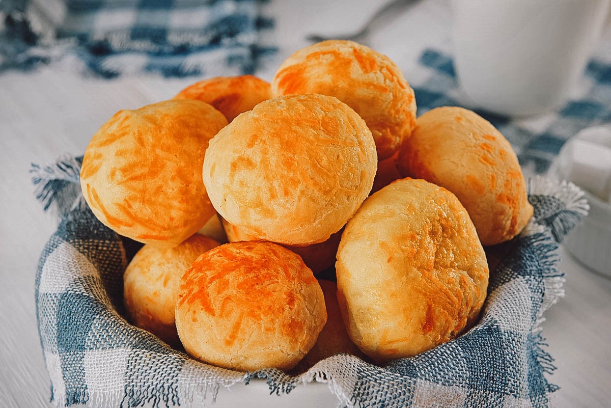 Pão de queijo, one of the most commonly eaten Brazilian dishes made from tapioca flour