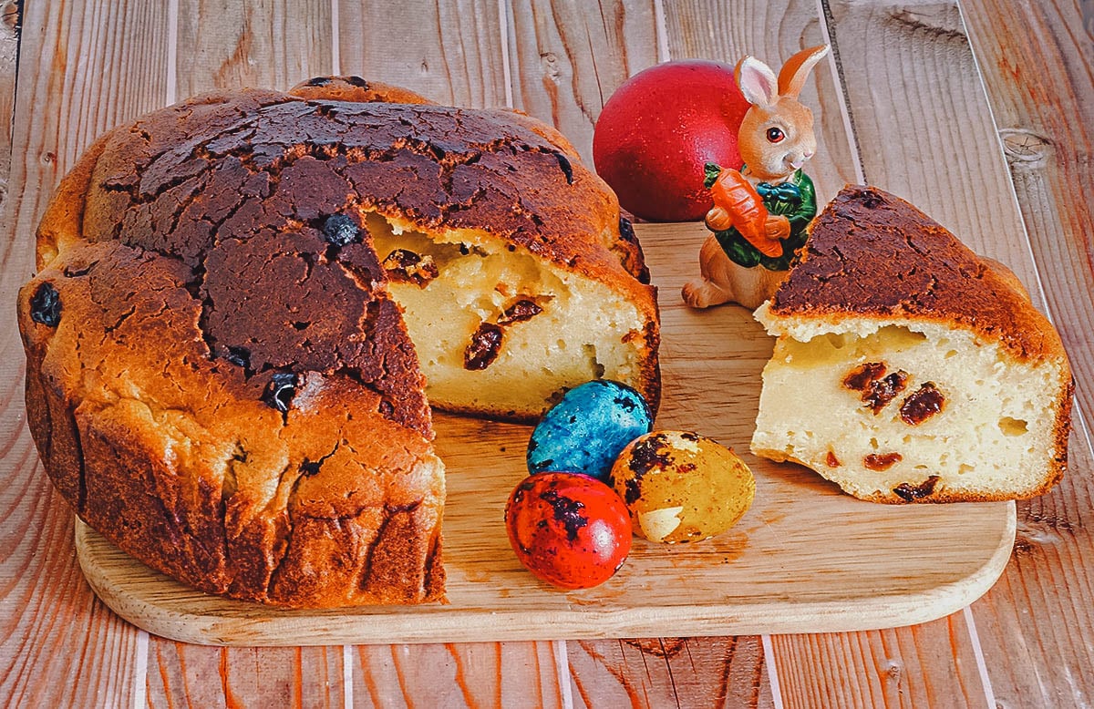 Pasca, a traditional Romanian dessert made with cow's cheese or cottage cheese