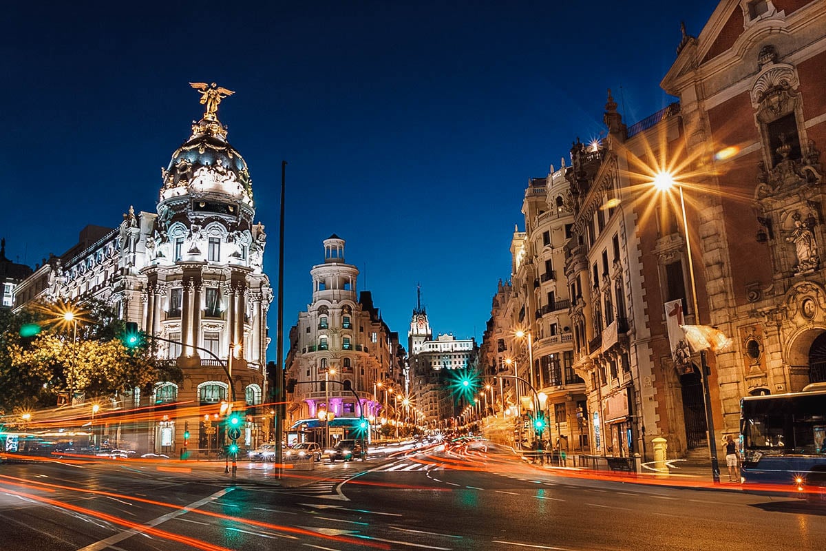 Madrid Travel Guide in Photos: Gran Via at night