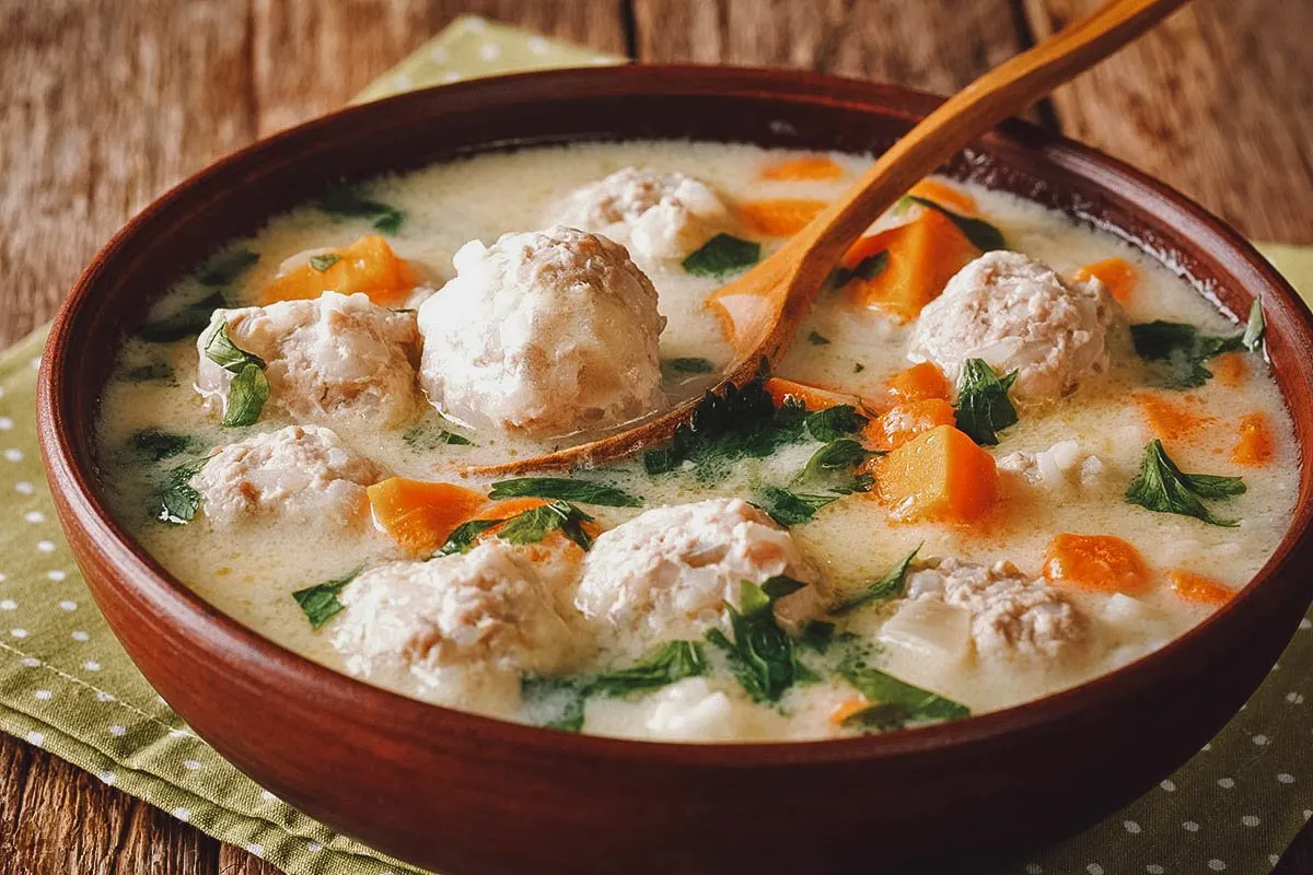 Bulgarian Food Supa topcheta, a comofrting Bulgarian meatball soup