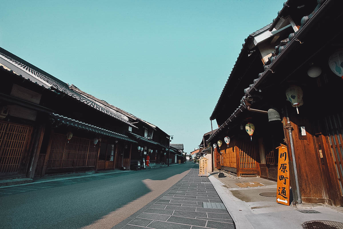 Kawara-machi historic street in Gifu City
