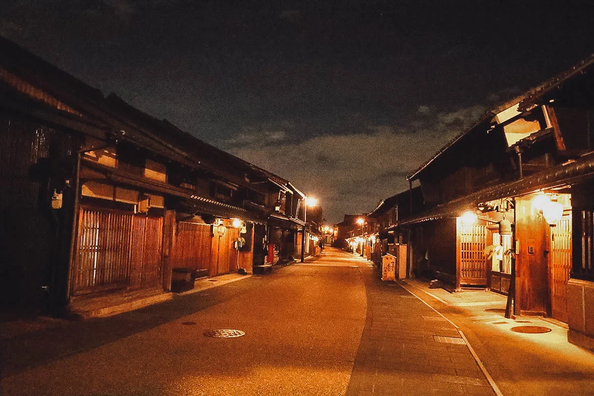 Night scene of Kawara-machi historic street in the Chubu region
