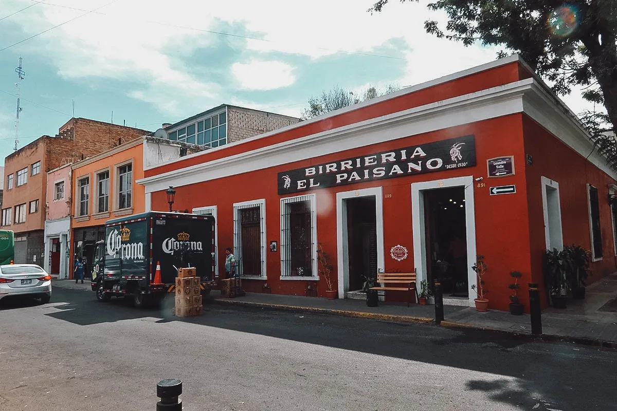 Exterior of the Birrieria El Paisano restaurant in Guadalajara