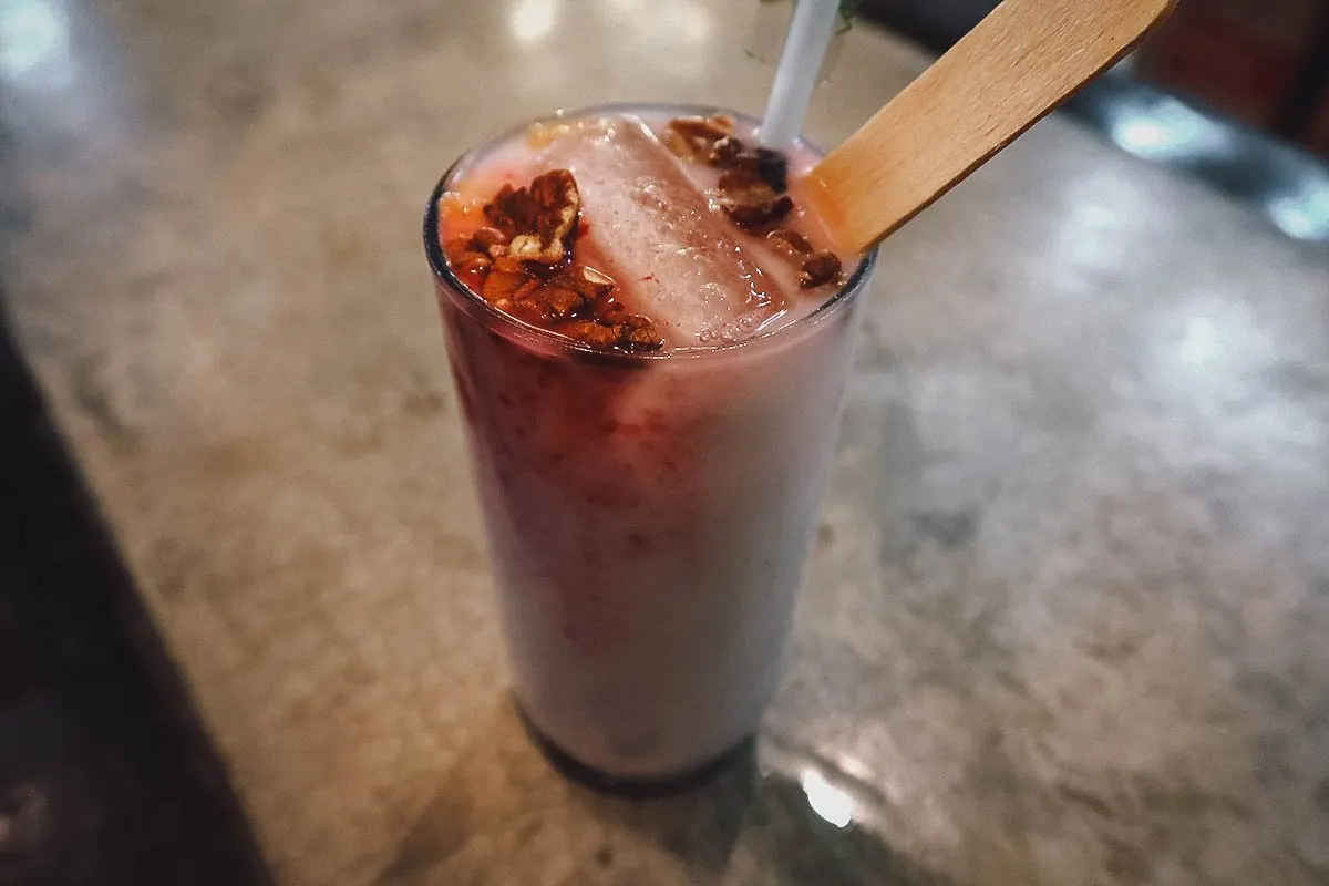 Oaxacan Food Agua de horchata con tuna