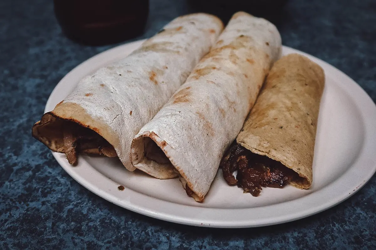 Tacos arabes and taco oriental in Mexico