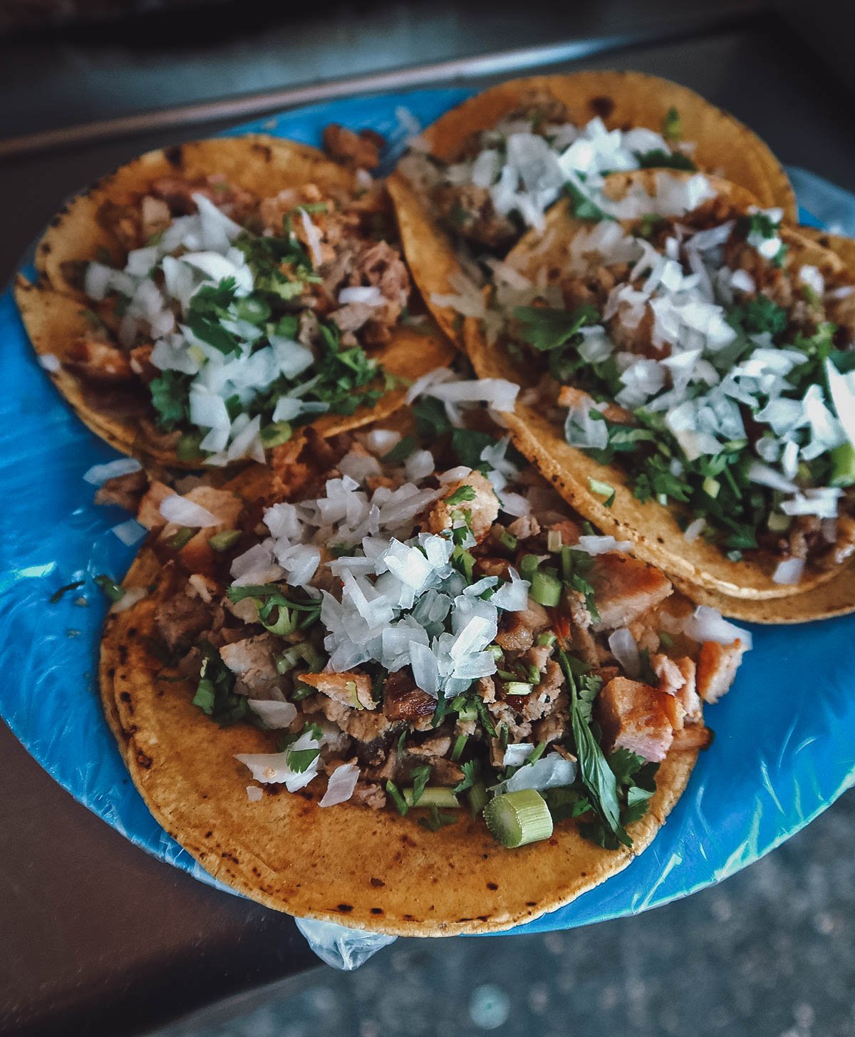 Tacos de suadero and tripa
