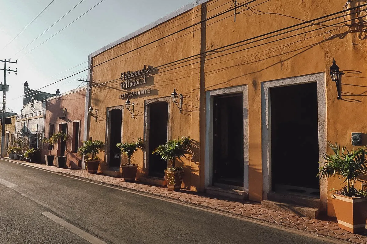 The Best Valladolid Restaurants El Sazon de Valladolid restaurant exterior