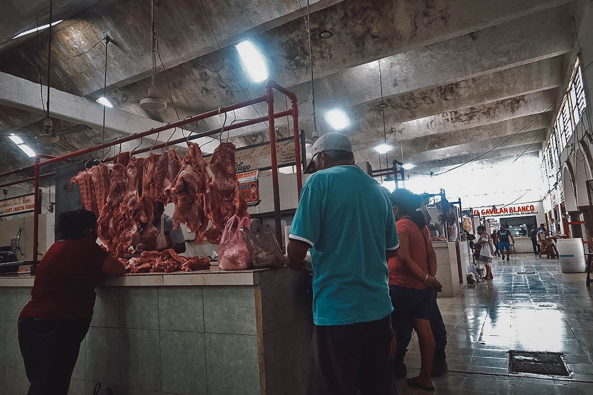 Butchers at Mercado Municipal in Valladolid