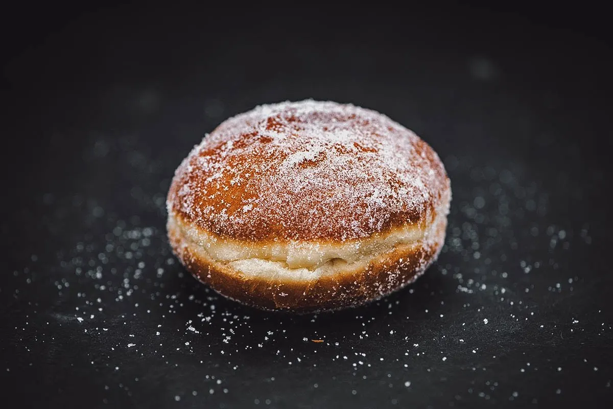 Types of Donuts From Around the World Berliner donut