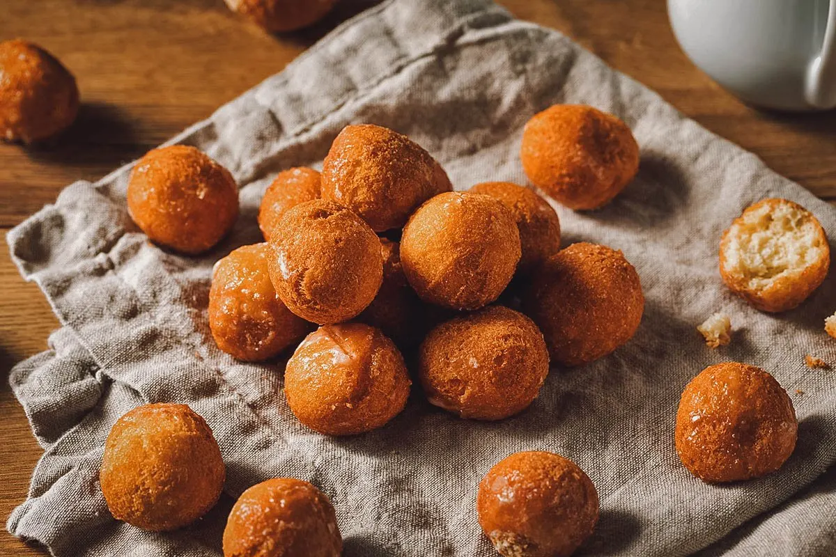 Types of Donuts From Around the World Donut holes