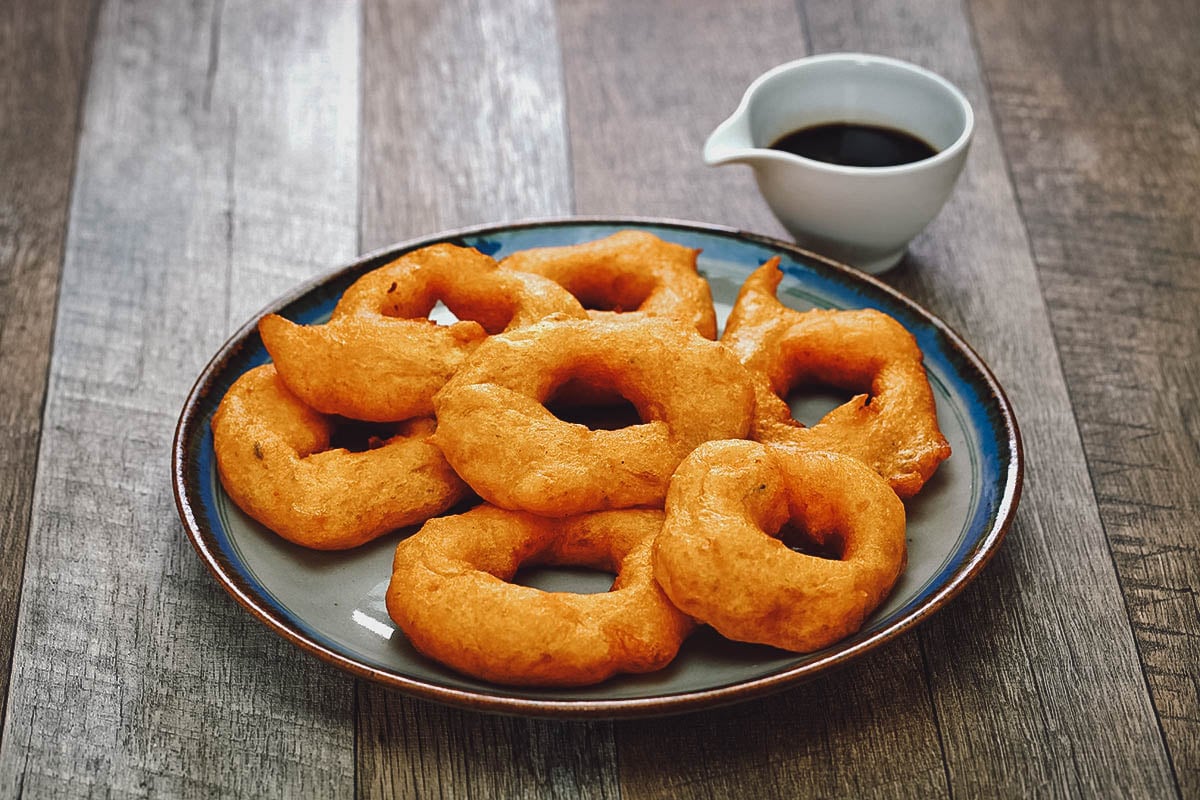 Plate of picaron donuts