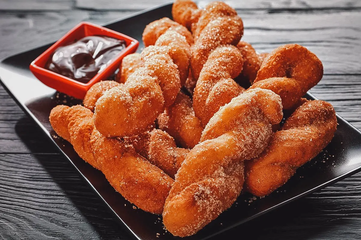 Plate of shakoy donuts