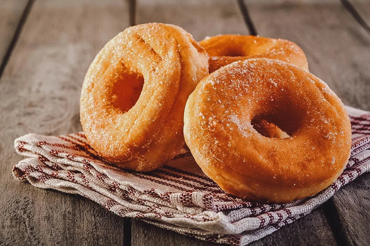 Sugar-coated ring donuts