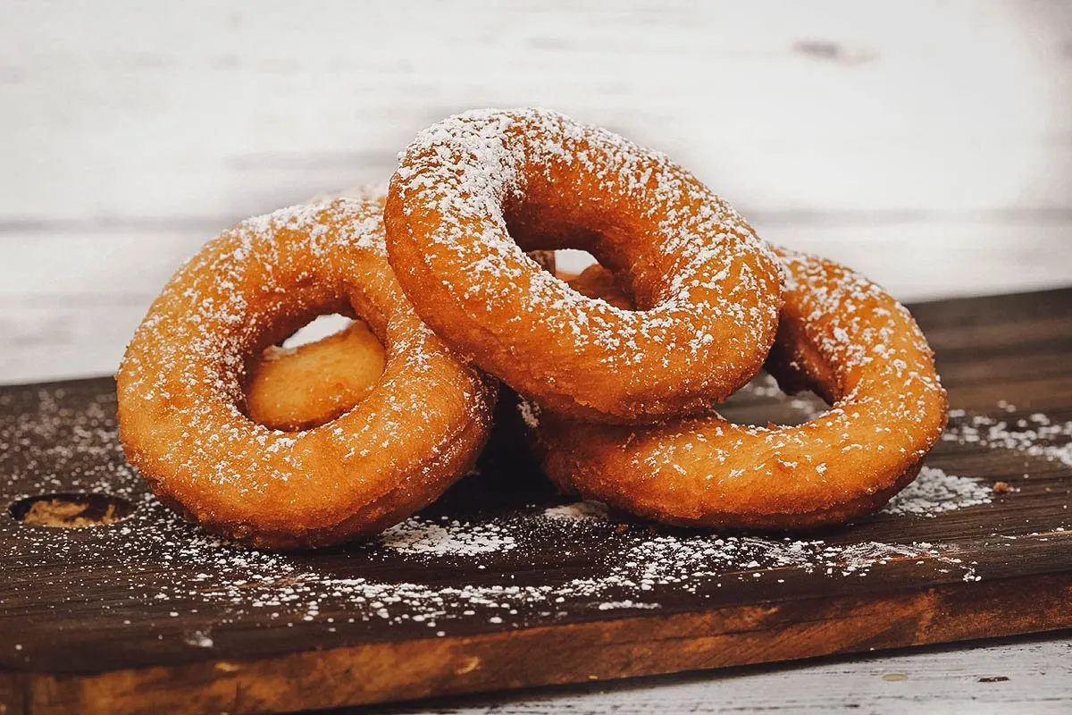 Rosquilla donuts dusted with powdered sugar