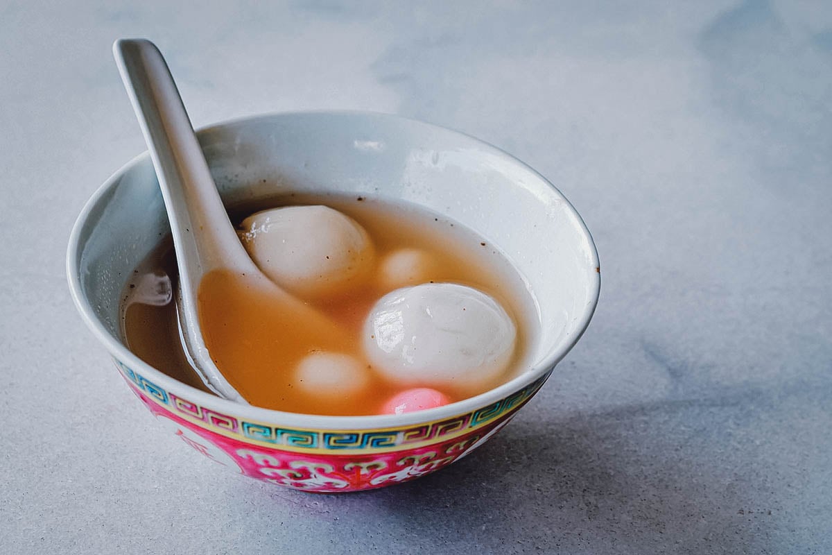 Malaysian tang yuan in a sweet ginger syrup