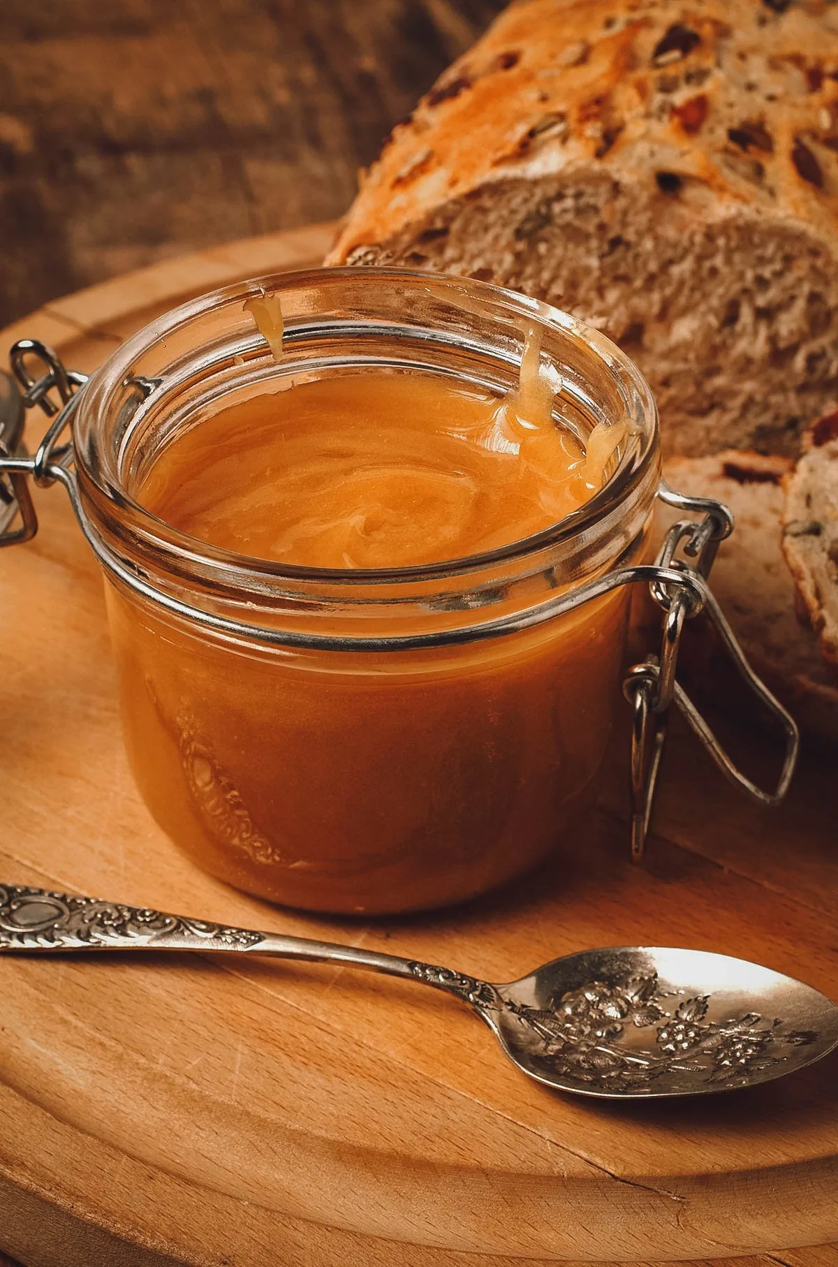 Jar of manuka honey in New Zealand