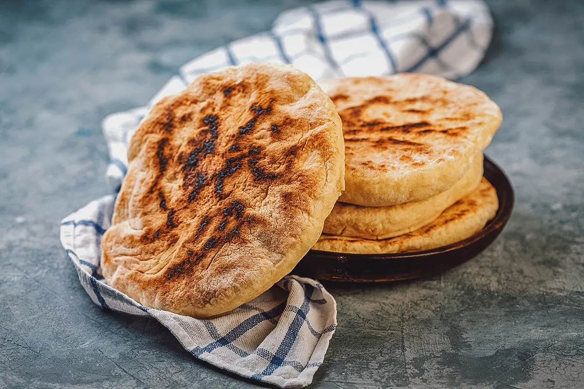 Freshly baked Turkish bazlama