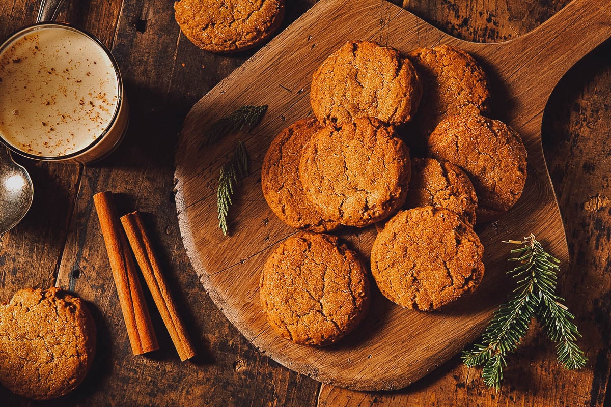 Gingersnap cookies