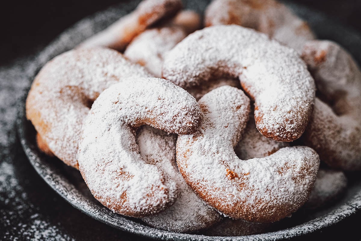 40 Types of Cookies From Around the World | Will Fly for Food