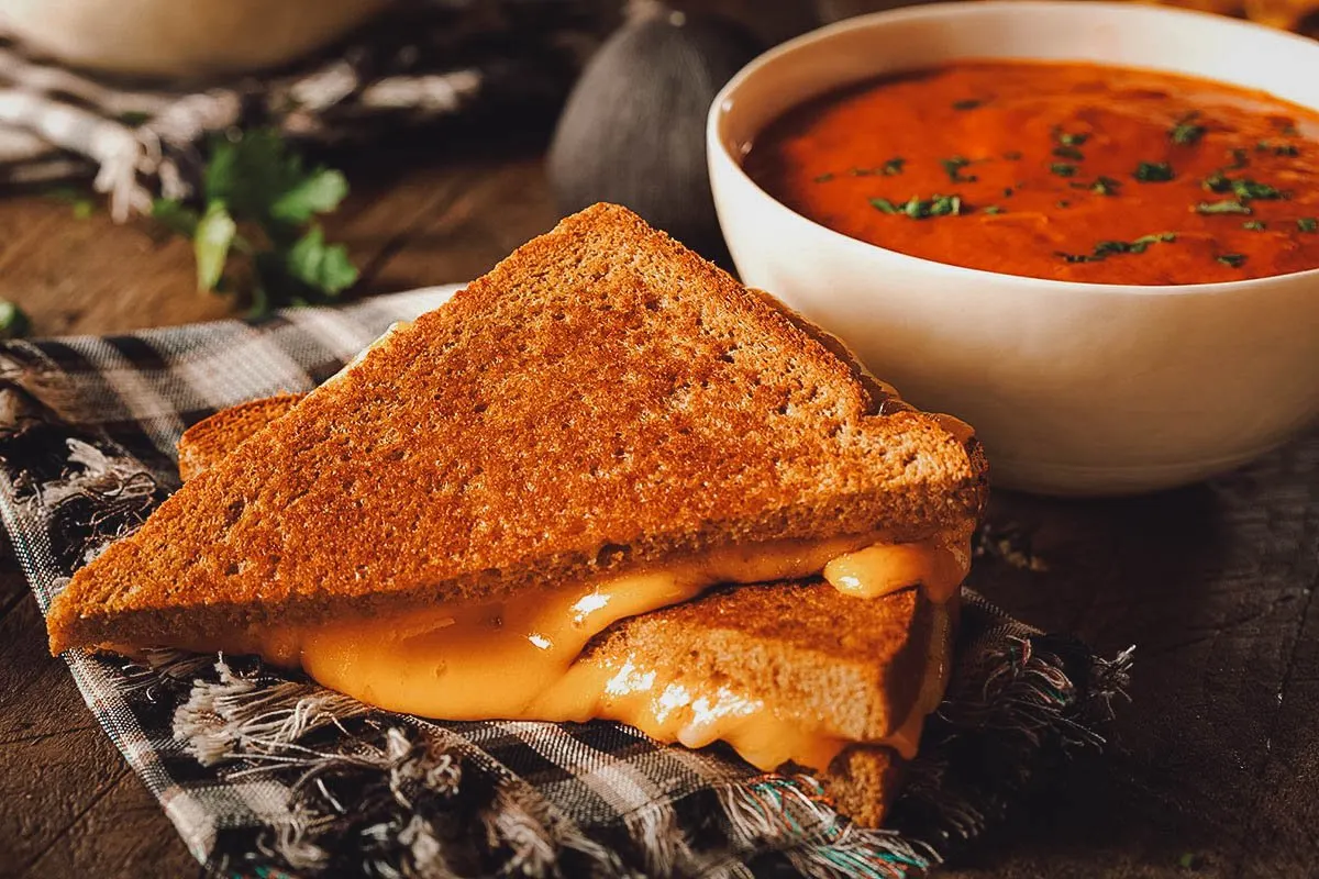 Grilled cheese sandwich and tomato soup