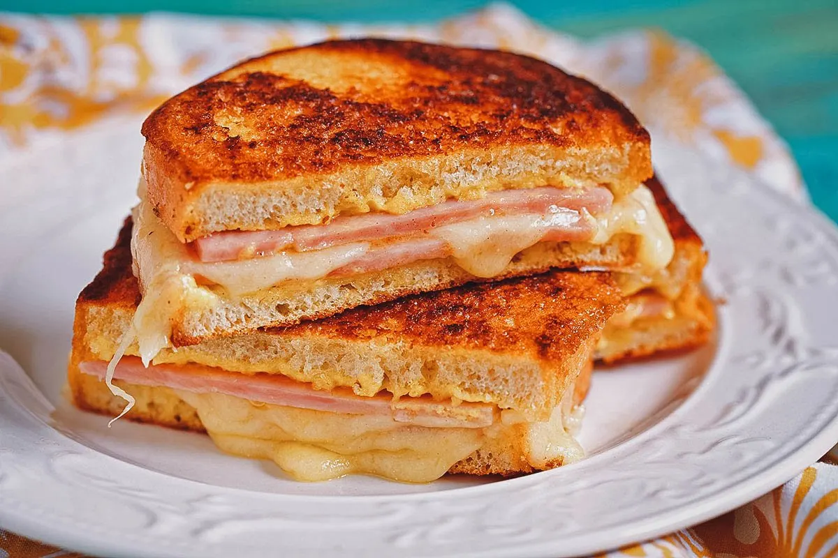 Monte cristo sandwich