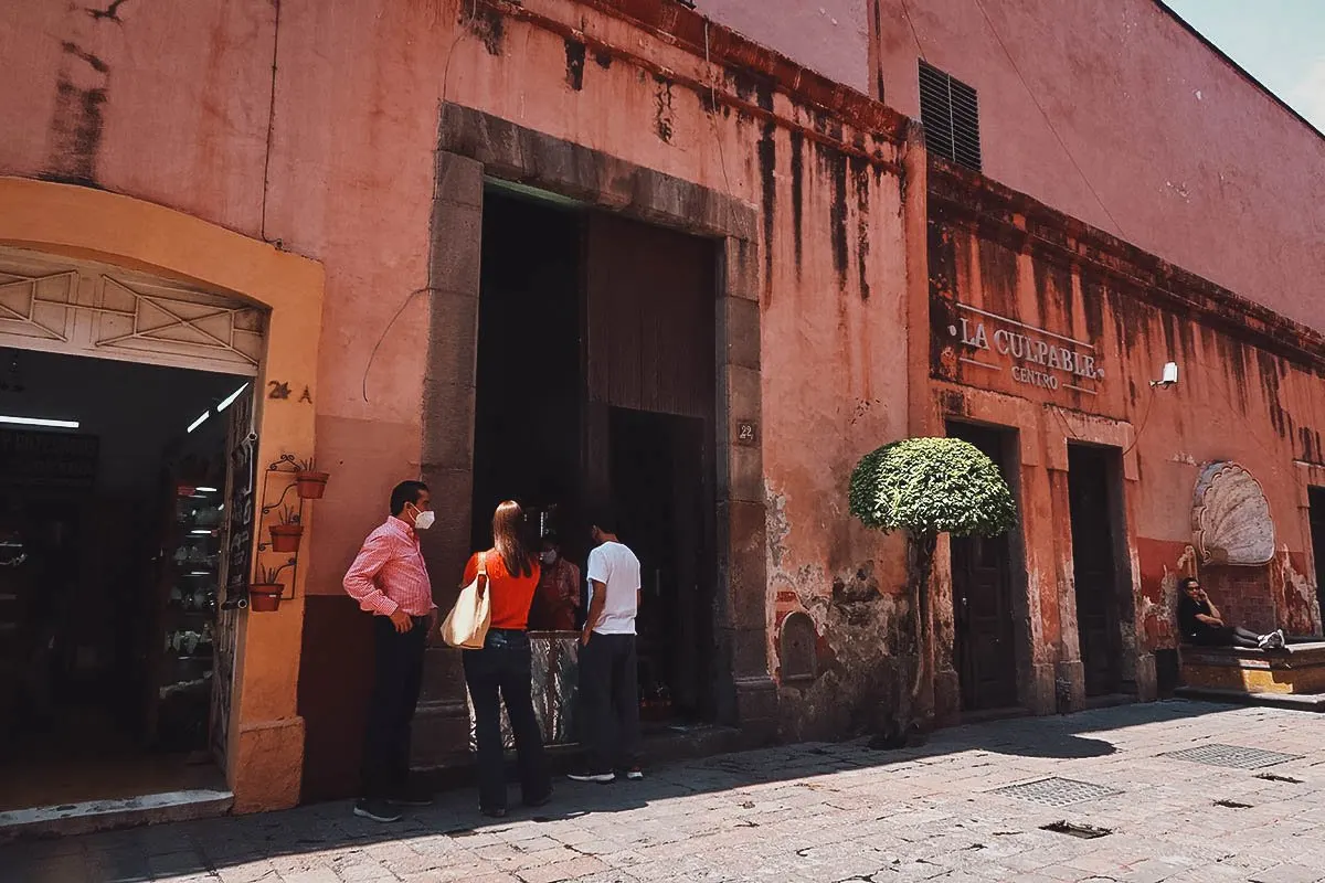 Entrance to Gorditas del Andador resaturant in Queretaro