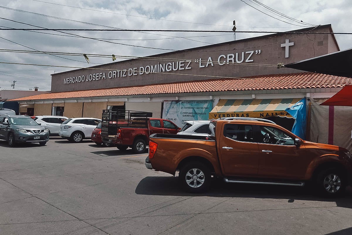 Mercado La Cruz in Queretaro
