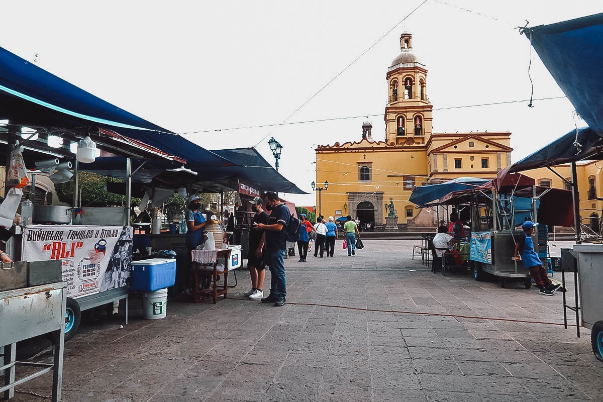 Iglesia de la Santa Cruz food stalls in Queretaro