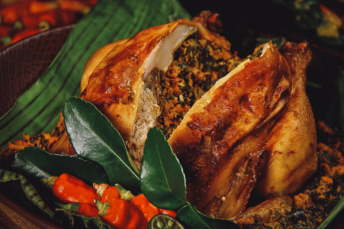 Balinese ayam betutu