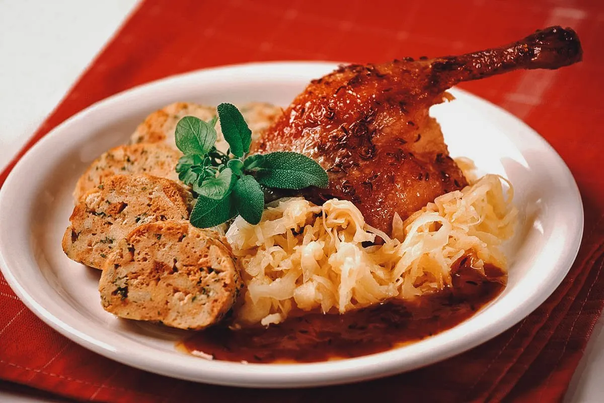 Czech Food Czech pecena kachna se zelim