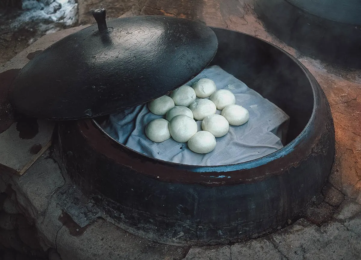 Jjinppang or Korean steamed buns