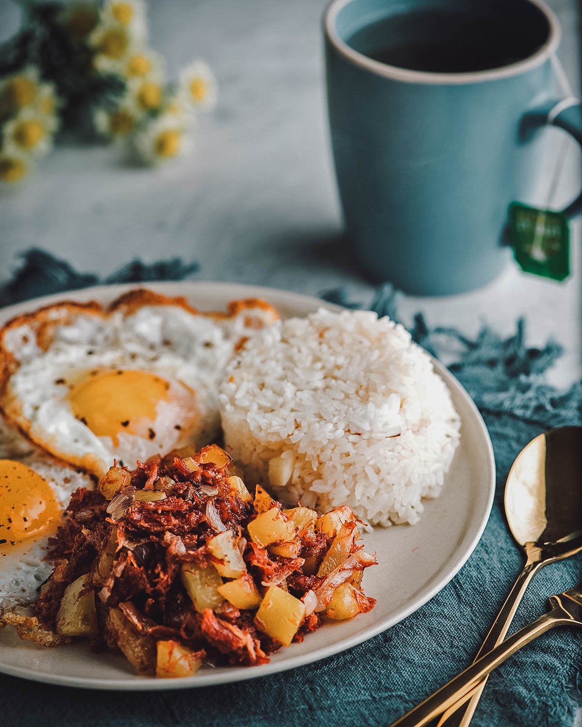 Filipino corned beef silog