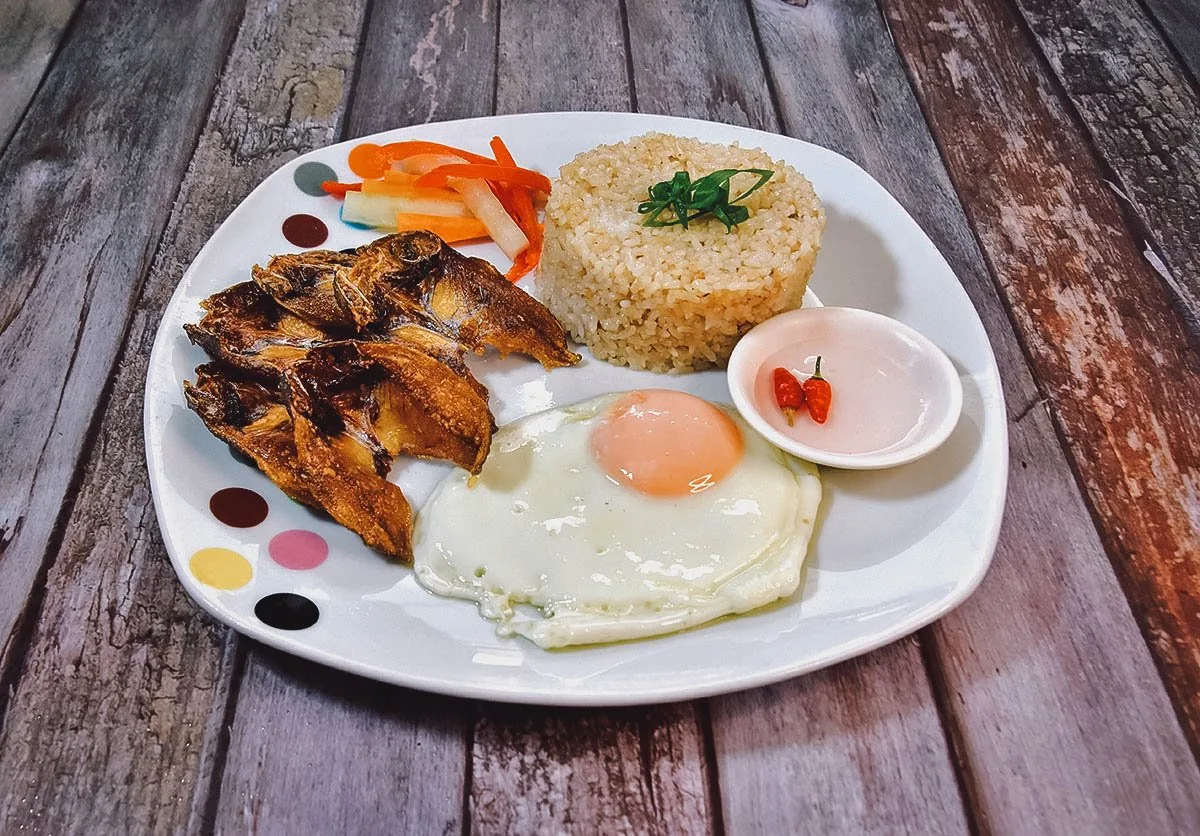 Filipino dangsilog