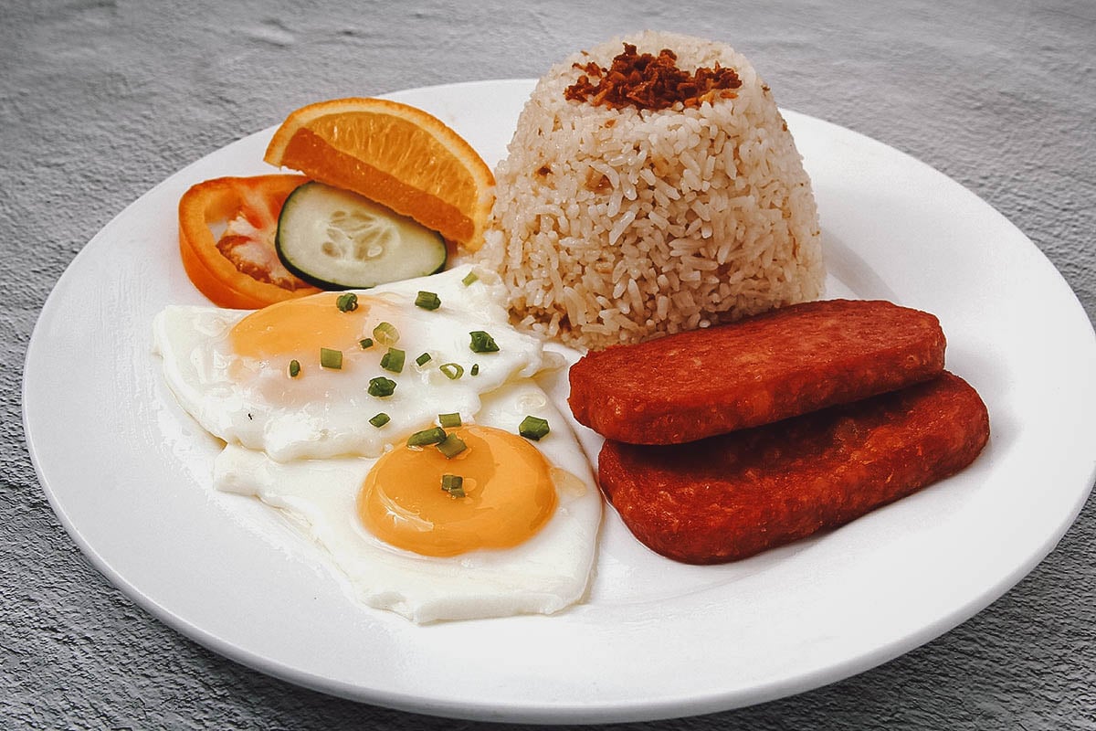 Filipino spamsilog