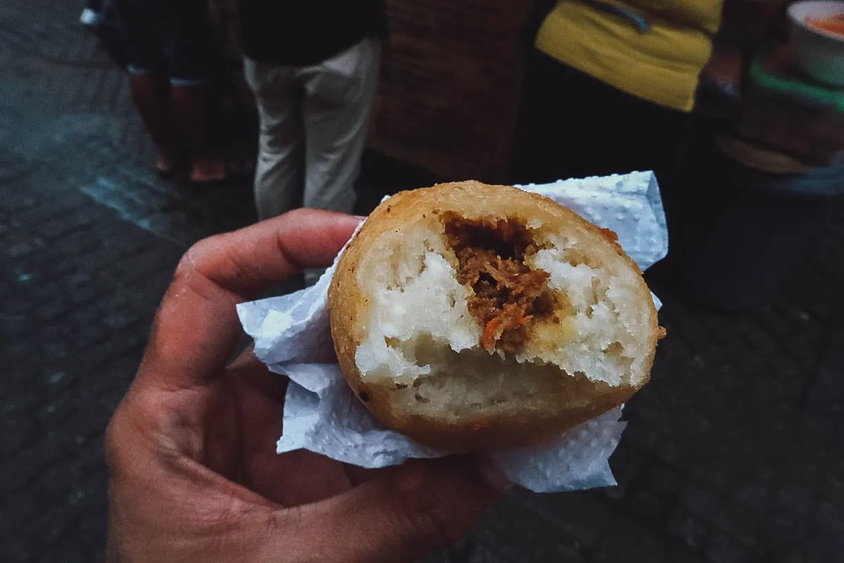 Carimanola at the Los Fritos de Dora stall in Cartagena