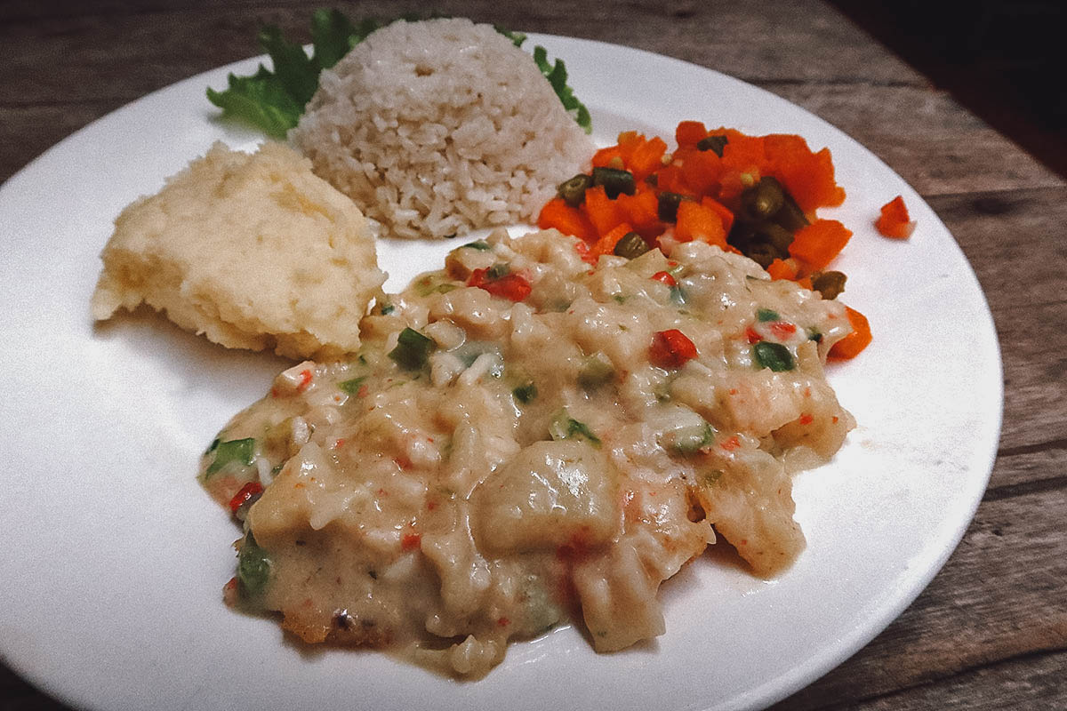 Seafood dish at Restaurante 1595 in Cartagena