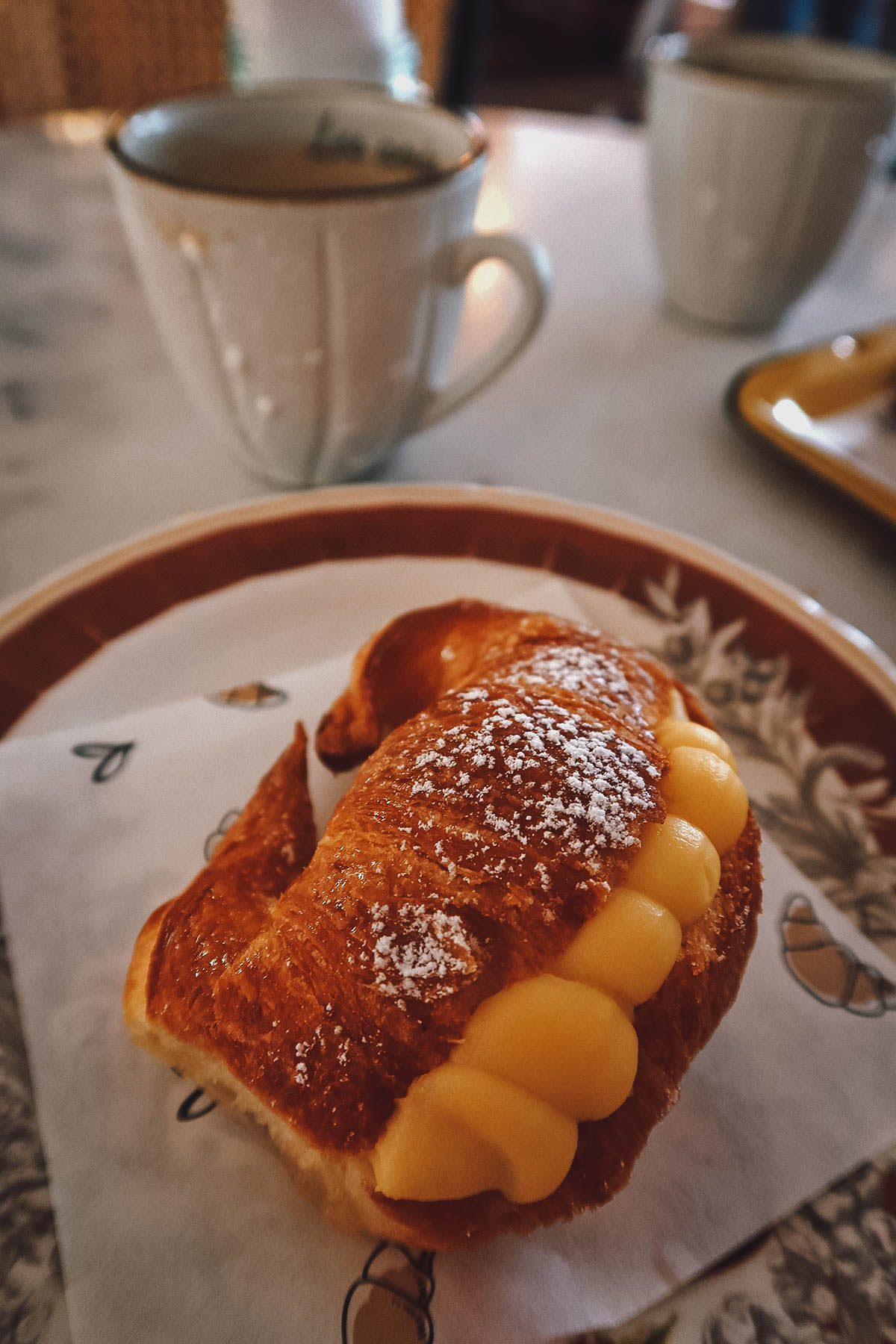 Cream pastry at Les Amis Bizcocheria in Bogota