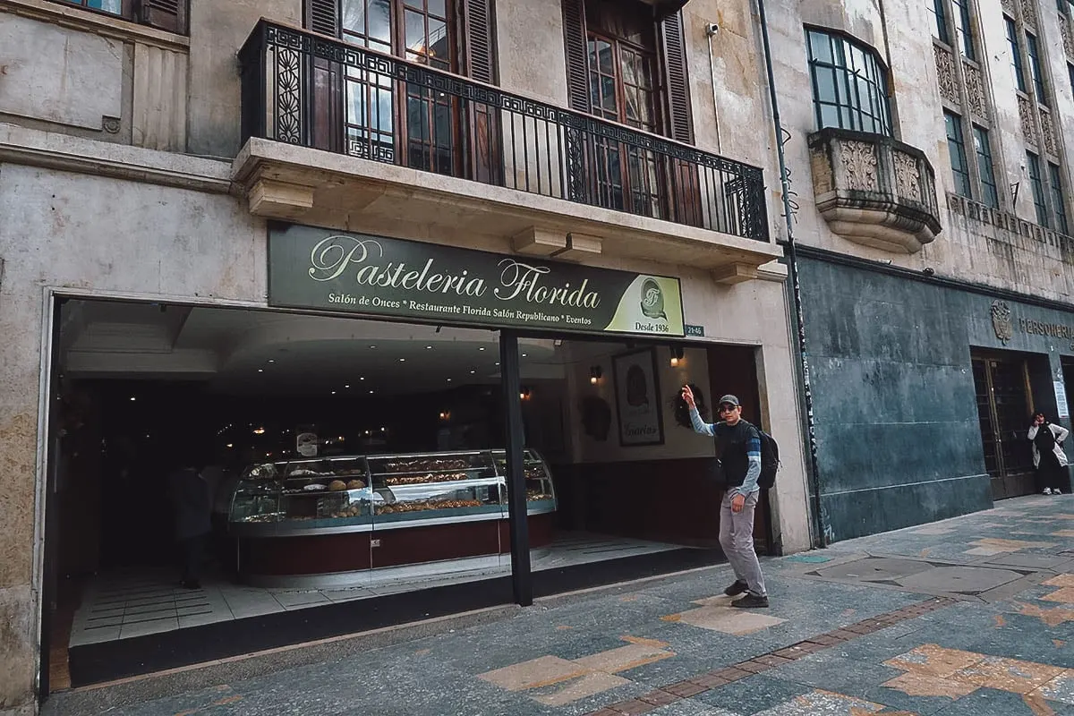 Pasteleria Florida restaurant exterior in Bogota, Colombia