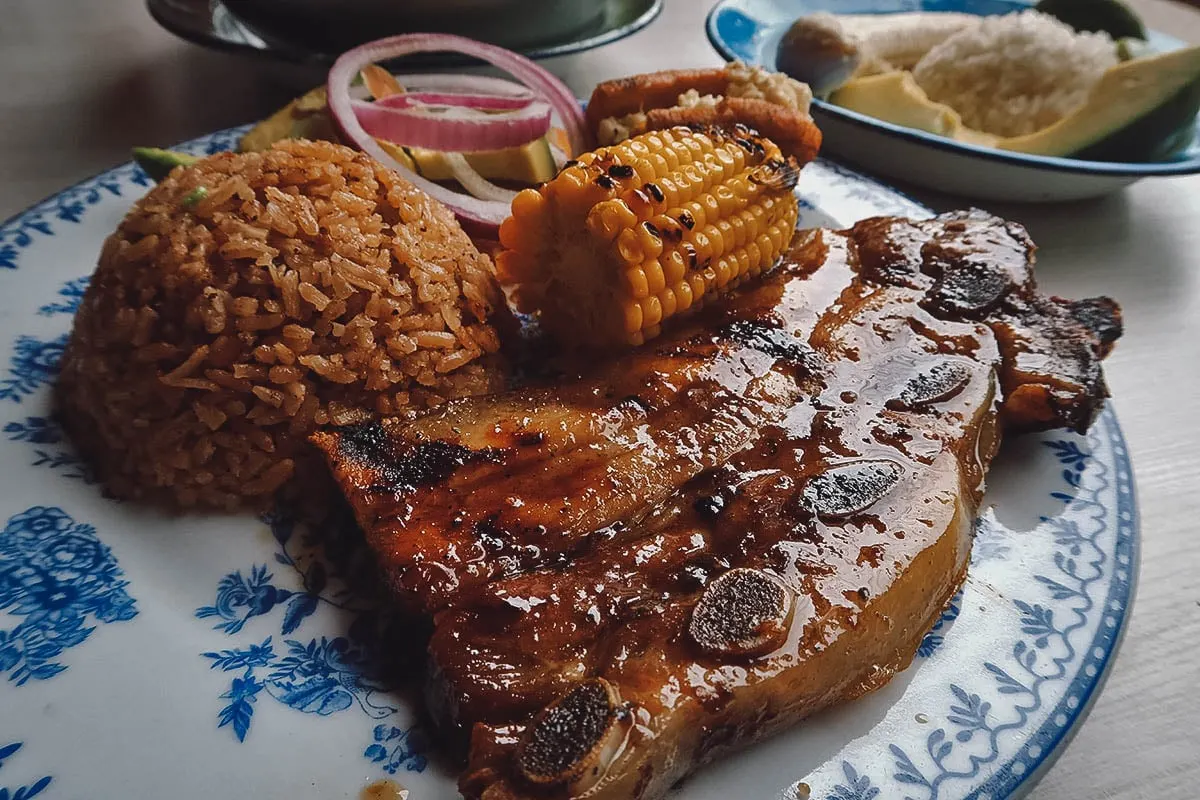 Sobrebarriga at Cucayito restaurant in Medellin