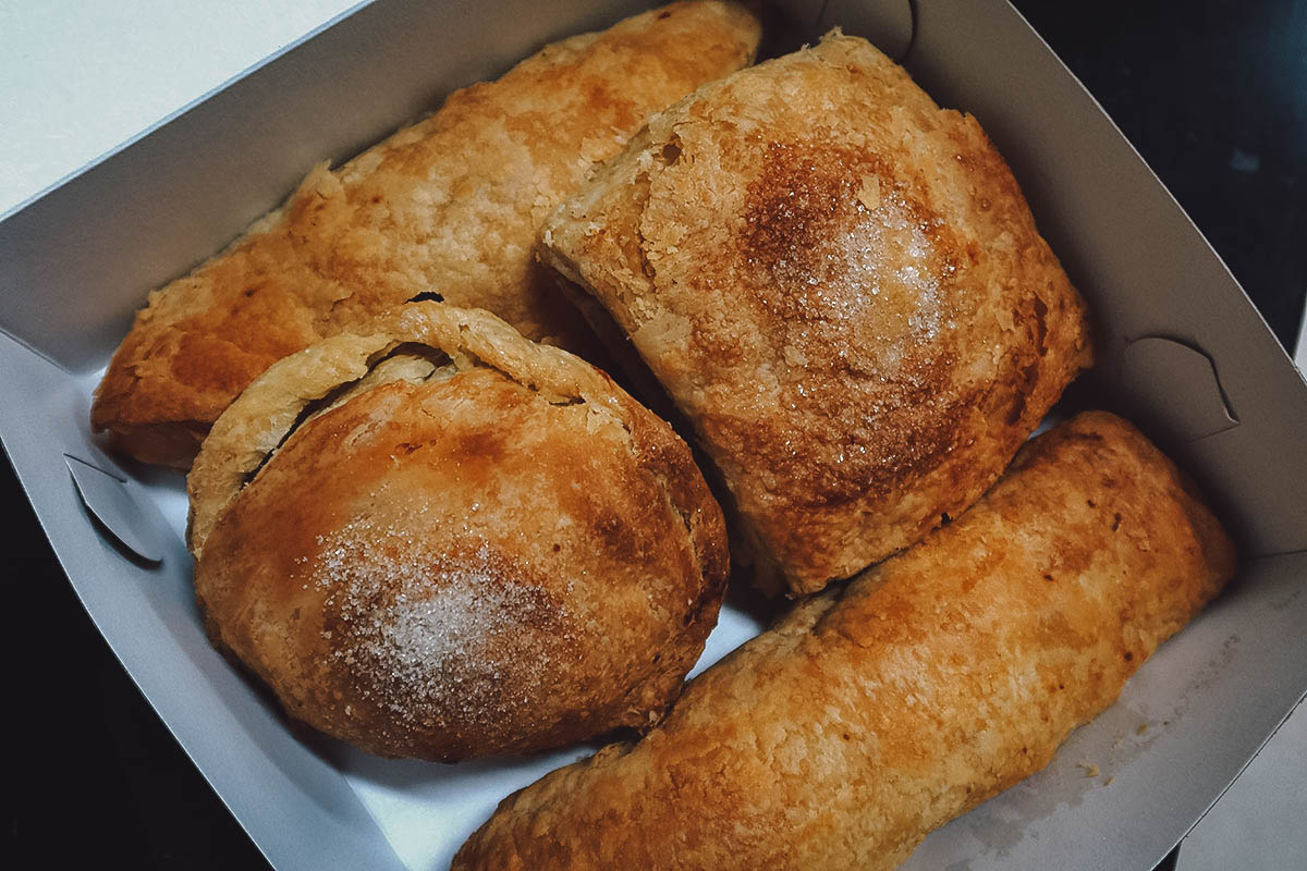 Empanadas at El Tejadito restaurant in Medellin