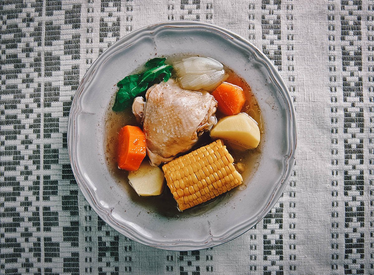 Panamanian sancocho de gallina